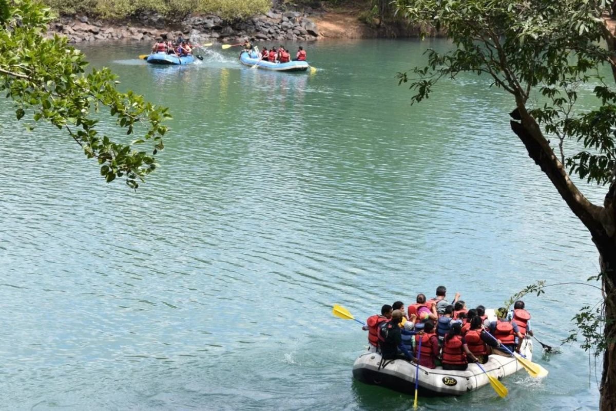boating in dandeli activities at [dandeli stay inn]